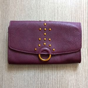 Universal Threads Wallet